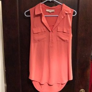 Orange/salmon collared tank